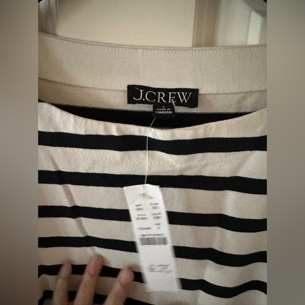Classic mariner cloth dress in stripe - Picture 7 of 11